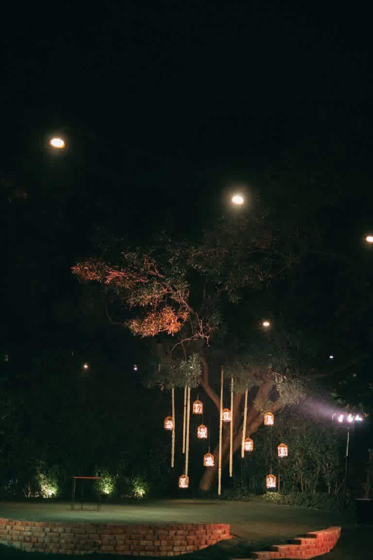 Reception Decor for Indian Weddings- Hanging Lanterns