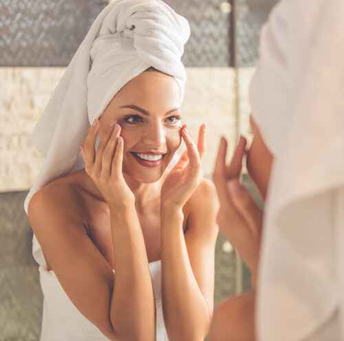 How To Avoid Dry Skin: Follow These 7 Simple Steps