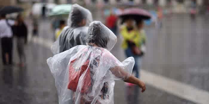5 Easy Tips To Stay Free Of Diseases This Monsoon
