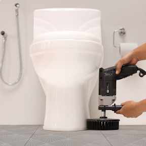 Intense bathroom cleaning