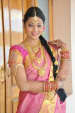 Bride Wearing Traditional Gold Jewelry and Saree by Mahadevan Wedding-photography Wedding-hairstyles Bridal-jewellery-and-accessories Bridal-makeup | Weddings Photos & Ideas