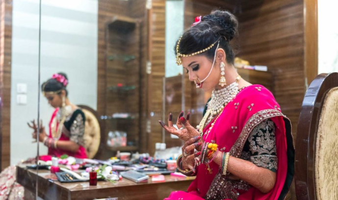 Bridal Accessories And Hairstyle On Wedding Day by Gaurav Gupta Wedding-photography Bridal-jewellery-and-accessories Wedding-hairstyles | Weddings Photos & Ideas