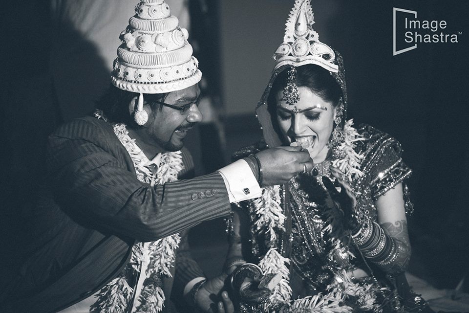 Classic couple by Imageshastra Wedding-photography | Weddings Photos & Ideas