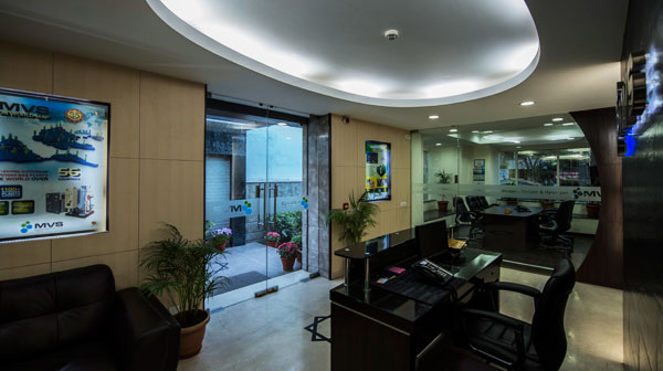 Formal Office Reception by Vijay Kapur Designs Contemporary | Interior Design Photos & Ideas