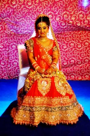 Charismatic Bride! by Vidur Luthra Wedding-photography Wedding-dresses | Weddings Photos & Ideas