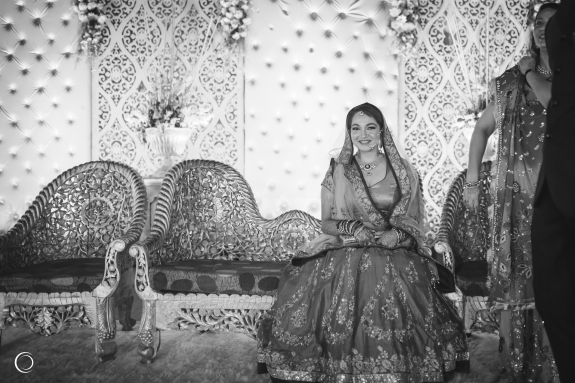 Poised Bride by Amish Photography Wedding-photography | Weddings Photos & Ideas