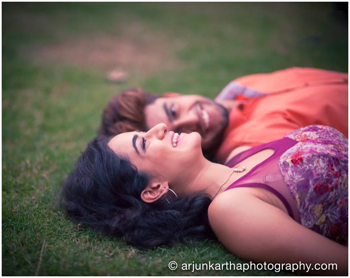 A Lovely Pose For A Pre Wedding Shot by Arjun Kartha Wedding-photography | Weddings Photos & Ideas