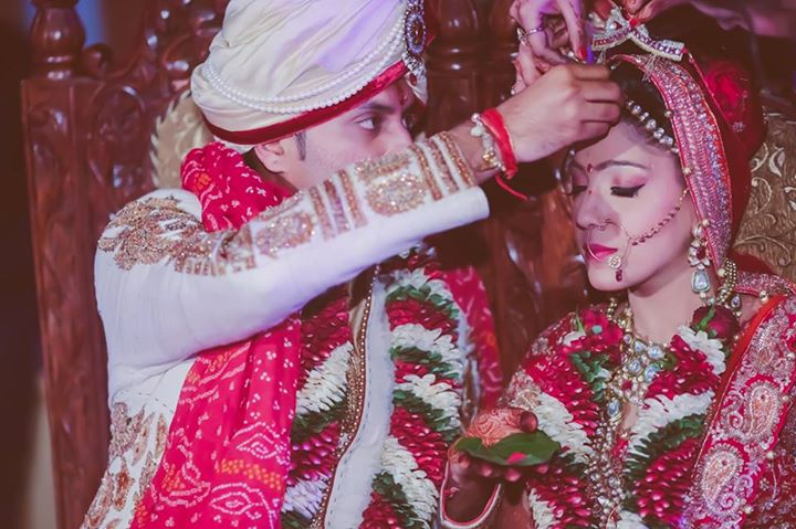 Everlasting Ties! by Arjun Mahajan Wedding-photography Bridal-jewellery-and-accessories Groom-wear-and-accessories | Weddings Photos & Ideas