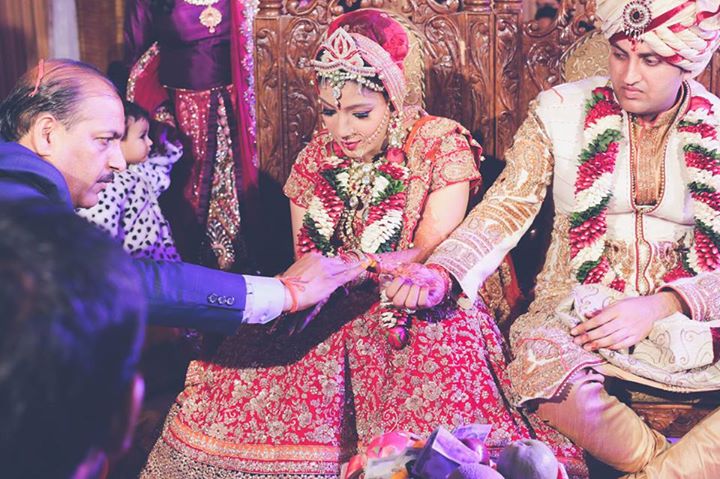 Eternal Bond Of The Couple! by Arjun Mahajan Wedding-photography Groom-wear-and-accessories | Weddings Photos & Ideas