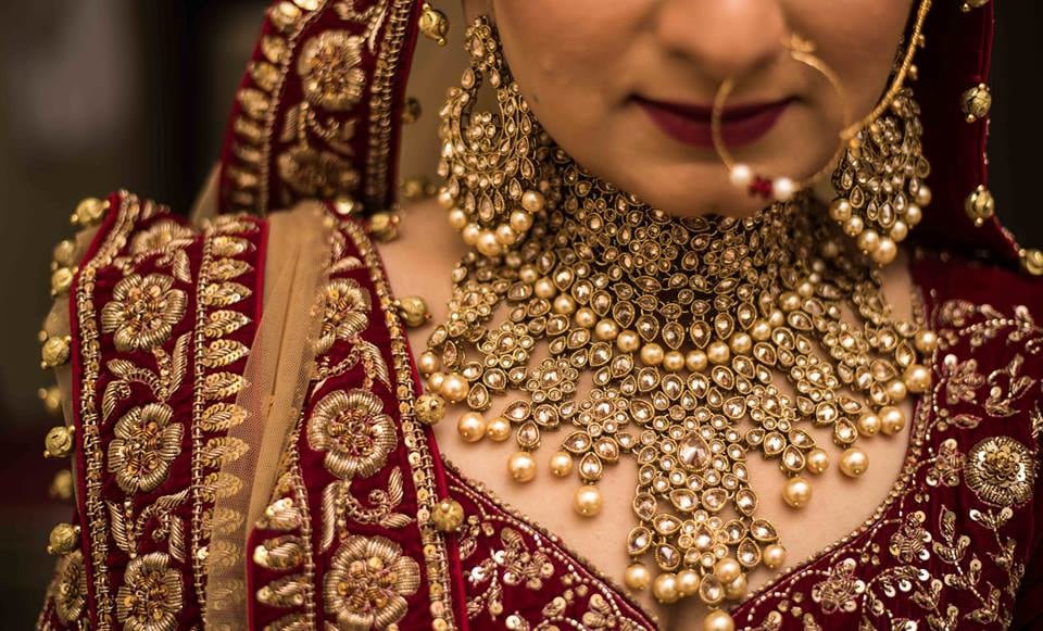 Exquisite Bridal Jewellery With Pearls by Saurabh Bridal-jewellery-and-accessories | Weddings Photos & Ideas