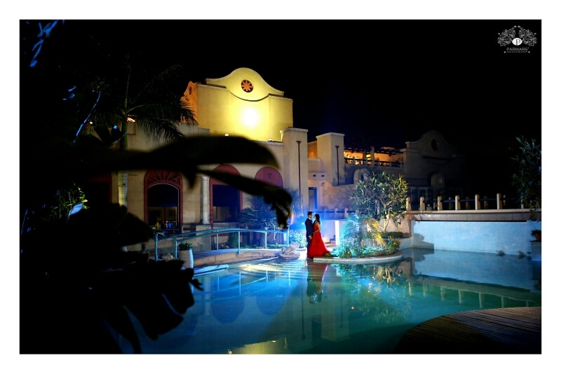 Pre Wedding Shoot By The Pool! by Rajan Parmar Wedding-photography | Weddings Photos & Ideas
