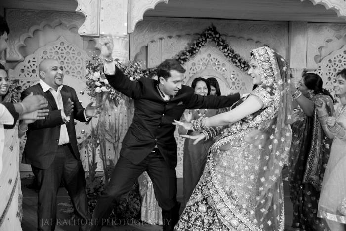 Dancing Couple On wedding Day! by Jai Rathore Wedding-photography | Weddings Photos & Ideas