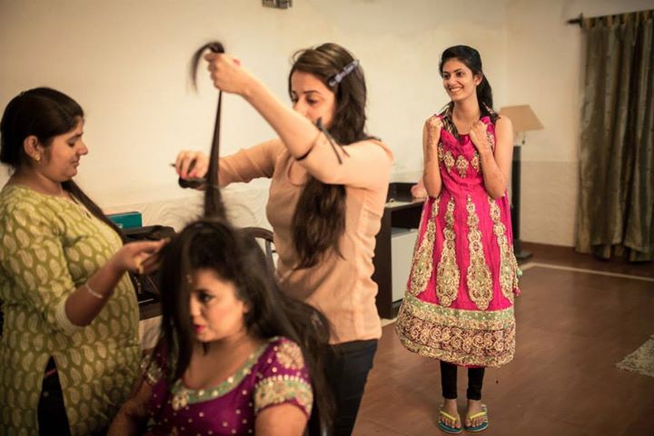 Getting Ready! by Rishabh Sood Wedding-photography | Weddings Photos & Ideas