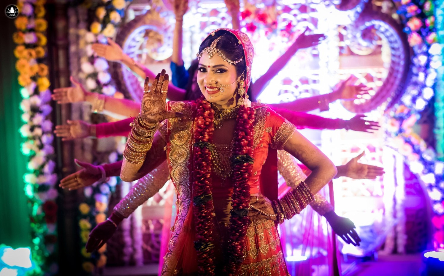 Ravishing Bride Wearing Kundan Jewellery by Kunal Khanna Bridal-makeup Bridal-jewellery-and-accessories | Weddings Photos & Ideas