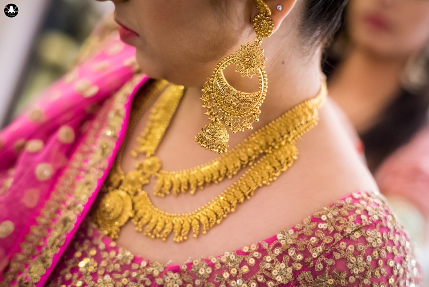 Gold Bridal Necklace by Kunal Khanna Bridal-jewellery-and-accessories | Weddings Photos & Ideas