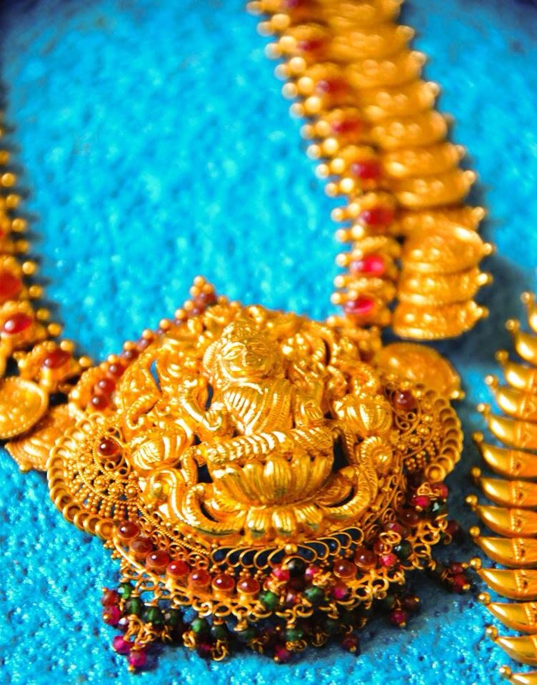 Golden temple jewelery by The Wedding Frames Wedding-photography | Weddings Photos & Ideas