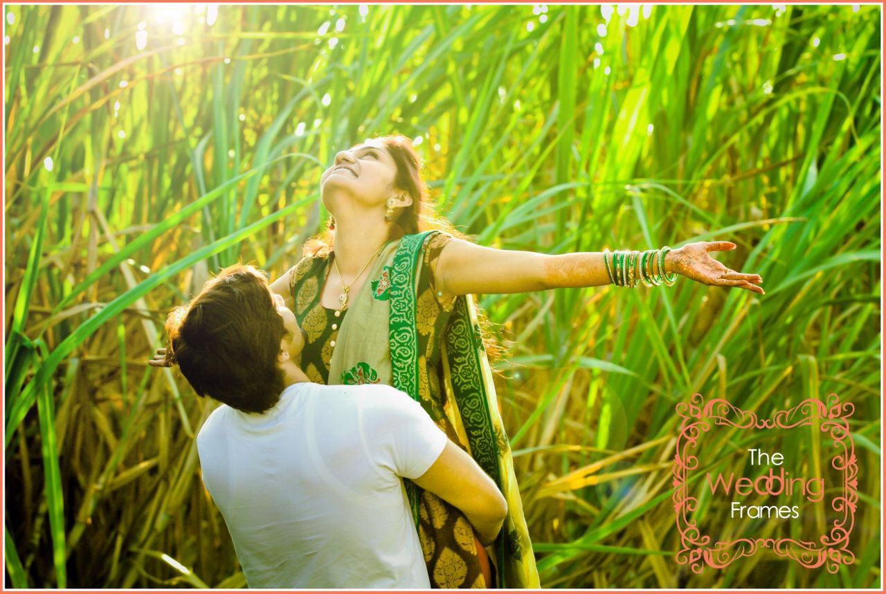 Romantic Pre-Wedding Shoot Pose by The Wedding Frames Wedding-photography | Weddings Photos & Ideas