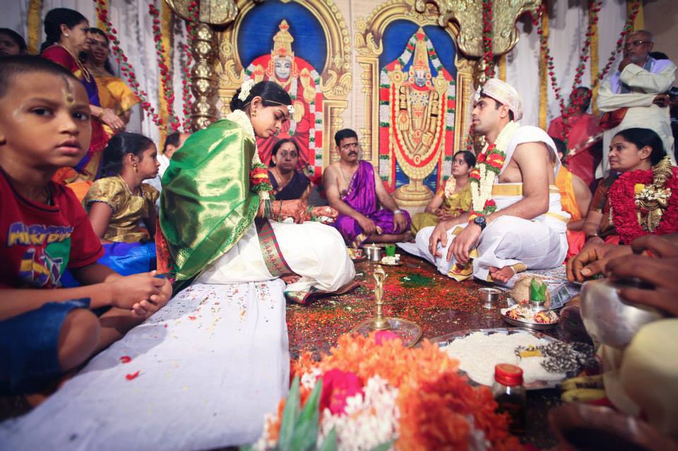 Bride and Groom Performing Wedding Rituals by Radha Photos Wedding-photography | Weddings Photos & Ideas