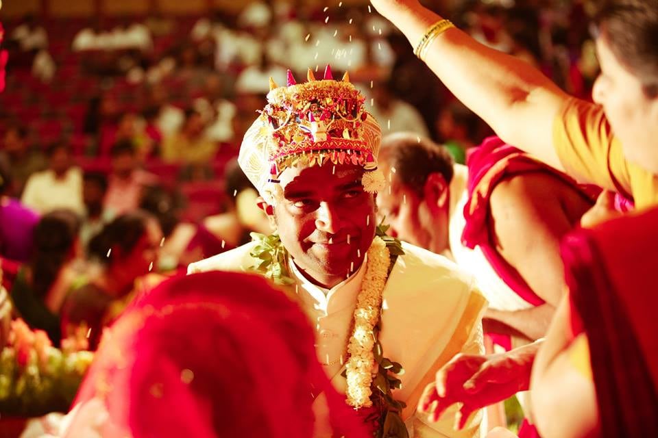 Groom Wearing a Unique Turban by Venkatesan Perumal Wedding-photography | Weddings Photos & Ideas