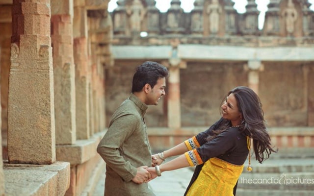 Happy Bride and Groom-To-Be by Kiran Kumar J Wedding-photography | Weddings Photos & Ideas