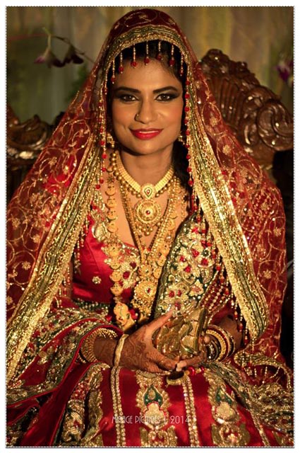 Bride Wearing Heavy Gold Bridal Necklace by Vishnu Bharath Wedding-photography | Weddings Photos & Ideas