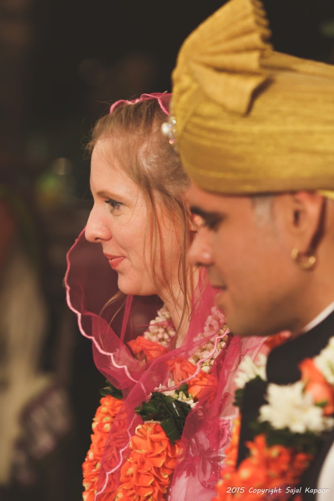 Bride Wearing Light and Natural Makeup by Sajal Kapoor Wedding-photography | Weddings Photos & Ideas