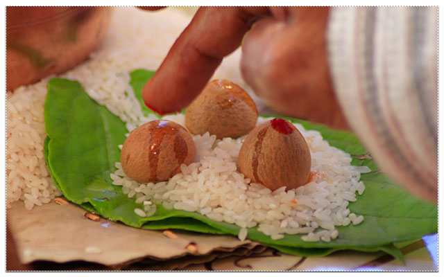 Hindu Wedding Ceremony Essentials by Soham Bais Wedding-photography | Weddings Photos & Ideas