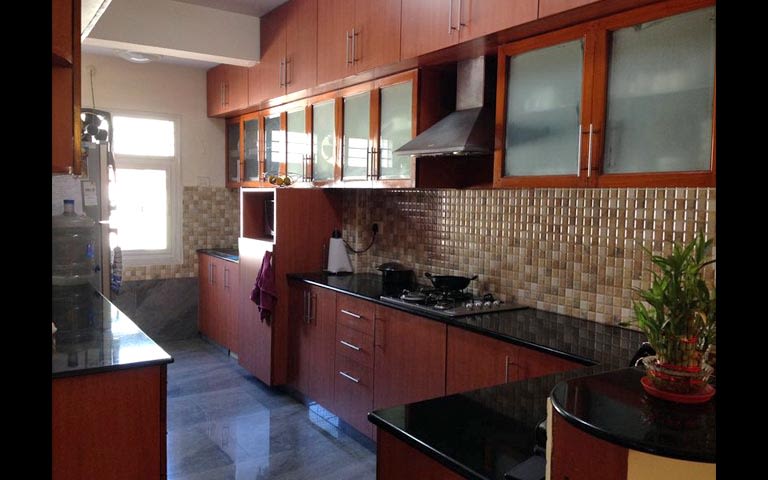 L Shaped Kitchen With Wooden Kitchen Cabinets by Vaishnavi Samant Modular-kitchen Contemporary | Interior Design Photos & Ideas