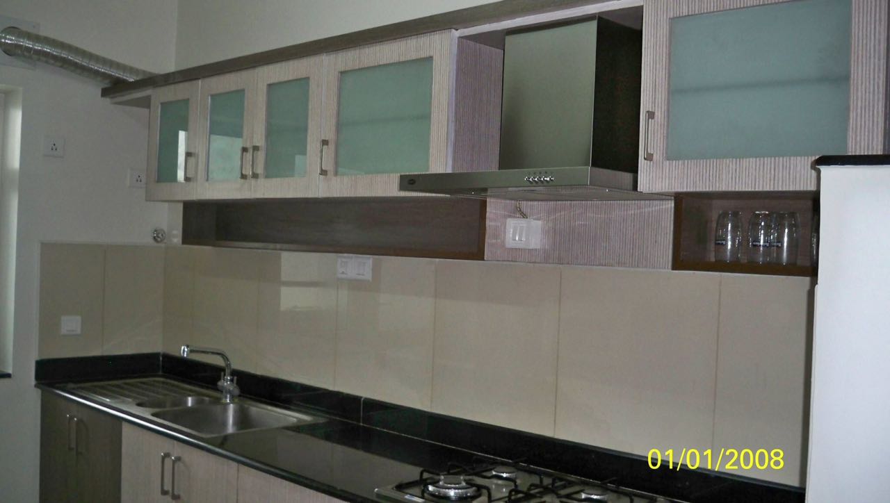 Wooden Kitchen Cabinets by Vaishnavi Samant Modular-kitchen Contemporary | Interior Design Photos & Ideas