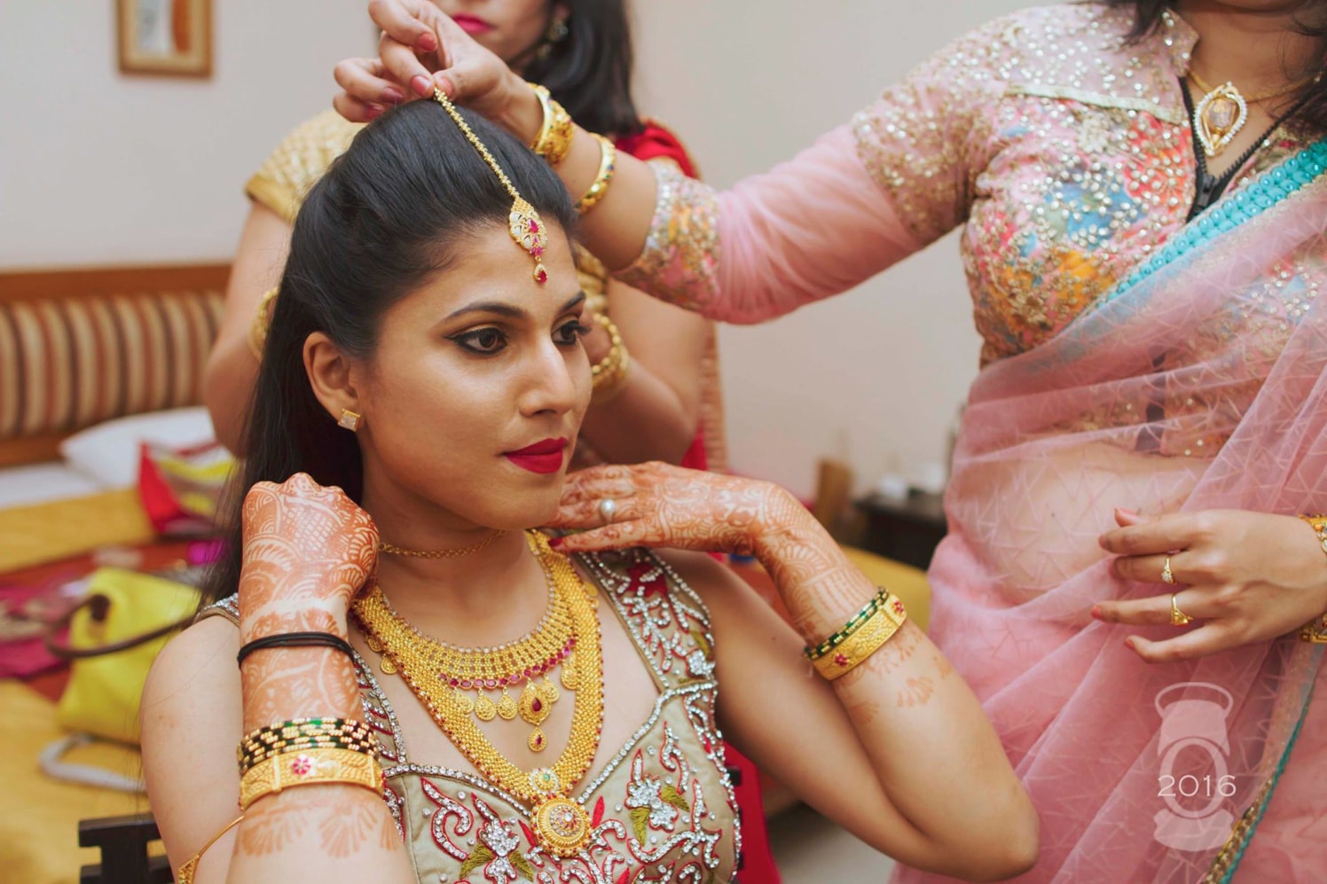 Bride-To-Be Wearing Exquisite Gold Jewelry by Obscur Photography Wedding-photography | Weddings Photos & Ideas