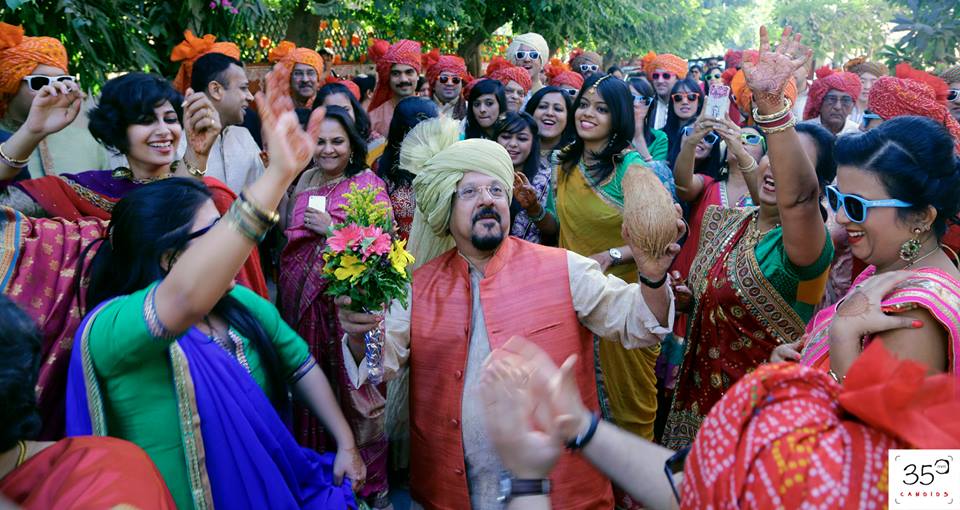 Baraatis Dancing To Their Heart's Content by Sagar Thackar Wedding-photography | Weddings Photos & Ideas