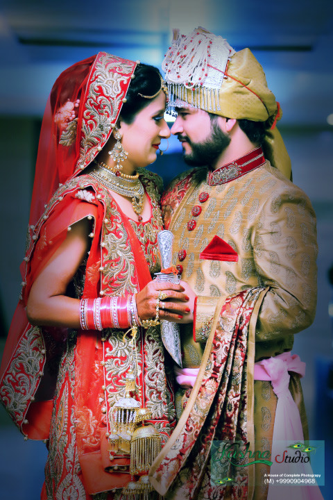 Stunning punjabi bride and groom frame by Krishna Studio Wedding-photography | Weddings Photos & Ideas