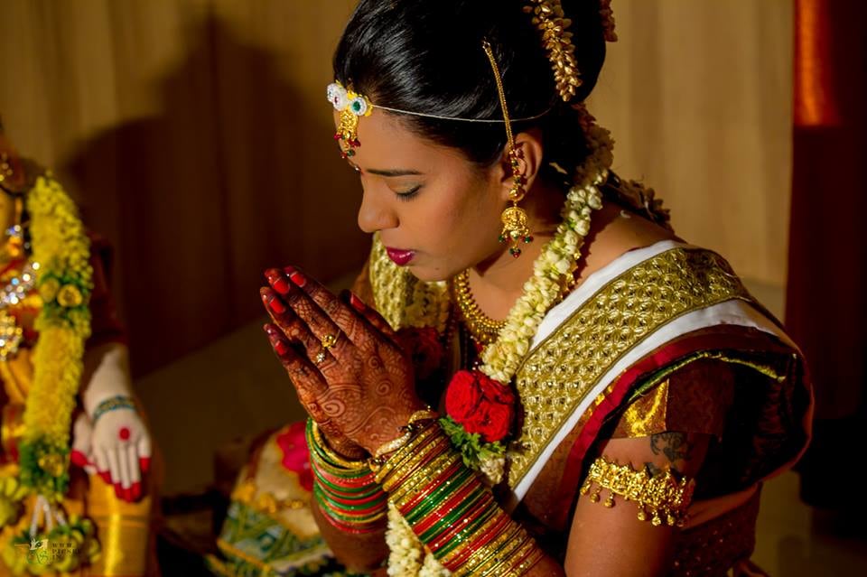 South Indian Bride Performing Rituals During Her Wedding by Bharath Venkatesh Wedding-photography | Weddings Photos & Ideas