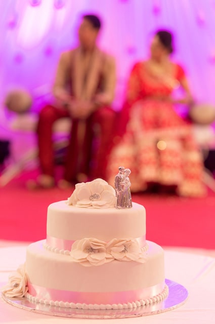 Beautiful Wedding Cake! by Anupa Shah Wedding-photography | Weddings Photos & Ideas