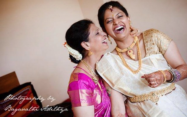Happy Photoshoot With Bride And Bride's Mother by Bagavathi Wedding-photography Bridal-jewellery-and-accessories | Weddings Photos & Ideas