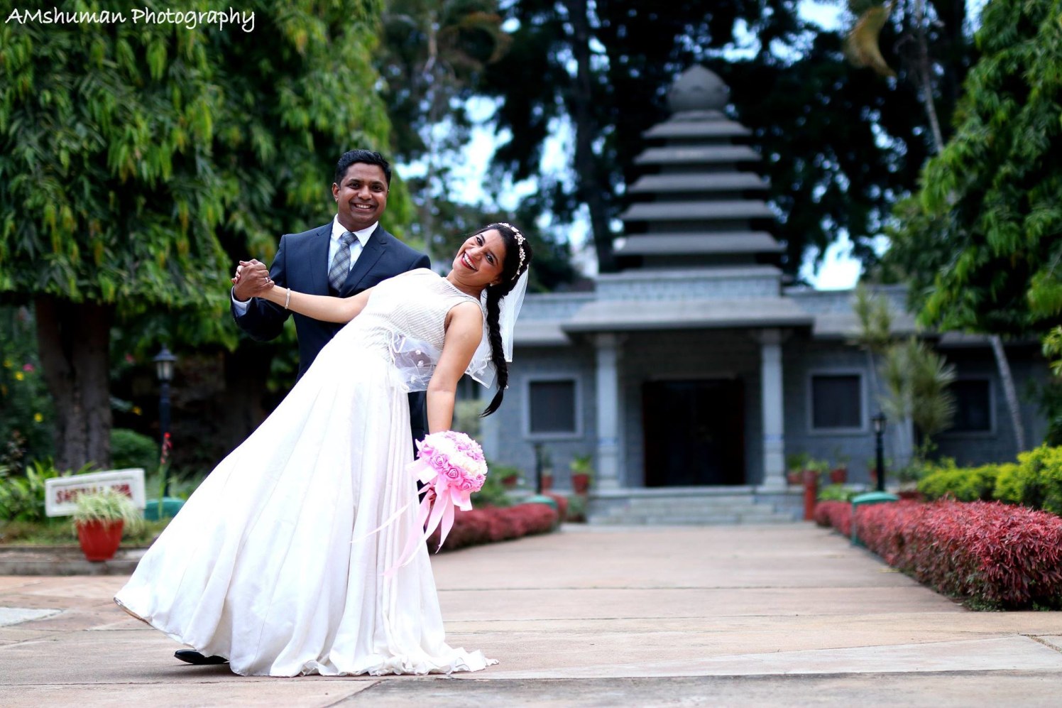 Couple Portrait On Wedding Day! by Amshuman Wedding-photography Wedding-dresses | Weddings Photos & Ideas