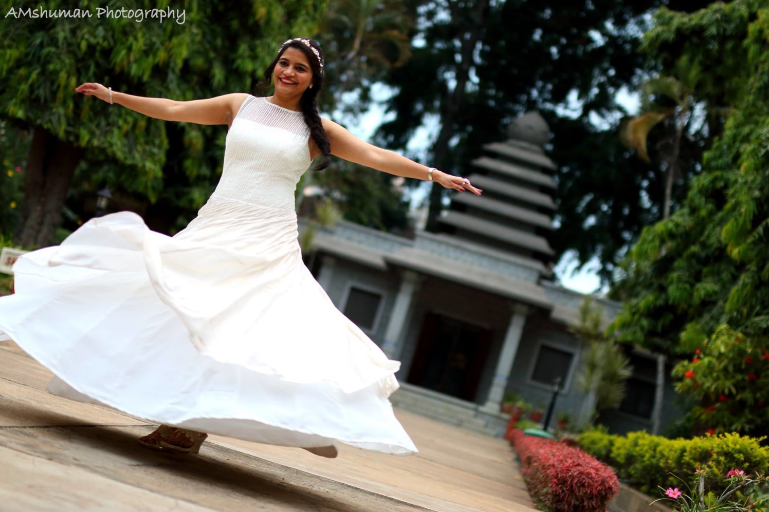 Twirling Bride Shot! by Amshuman Wedding-photography Wedding-dresses | Weddings Photos & Ideas