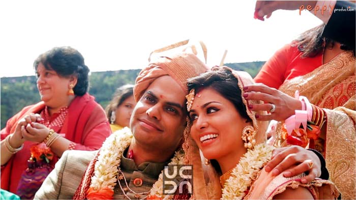 Elegant bride and groom portrait by Peppy Production Wedding-photography | Weddings Photos & Ideas