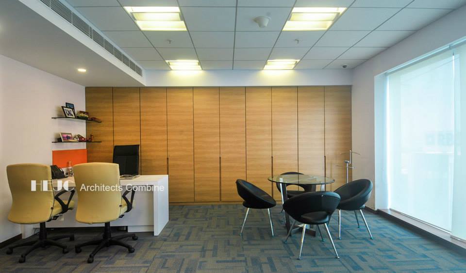 Modern Office With Wooden Wall Art by Hoshedaar Eruch Carnac Modern | Interior Design Photos & Ideas