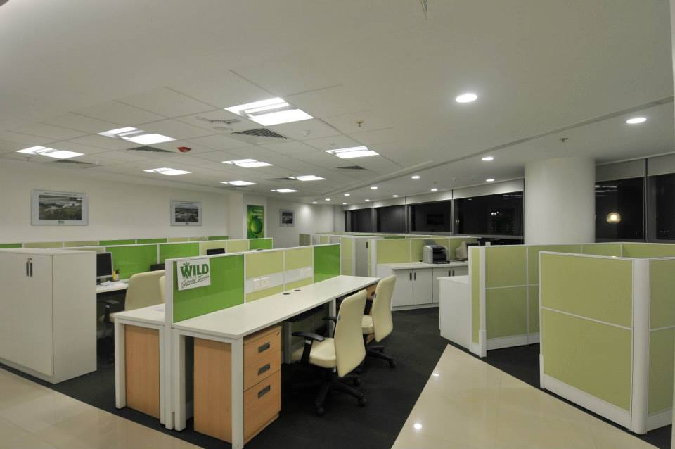 Monochrome Office Design With Wooden Cells by Hoshedaar Eruch Carnac Modern | Interior Design Photos & Ideas