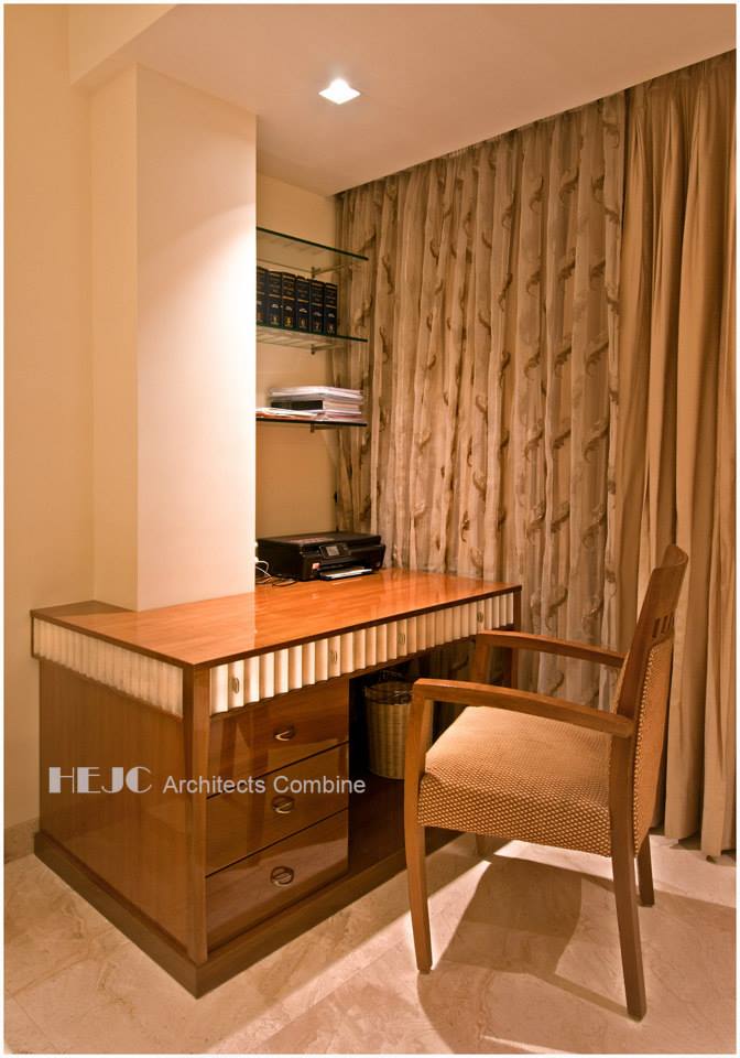 Bedroom Wooden Study Table by Hoshedaar Eruch Carnac Bedroom Contemporary | Interior Design Photos & Ideas