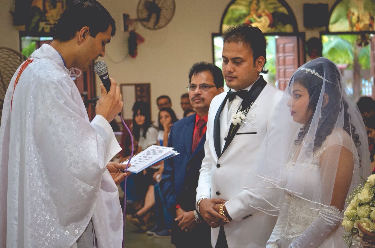Christian wedding ceremony by Frame Fantasy Wedding-photography | Weddings Photos & Ideas