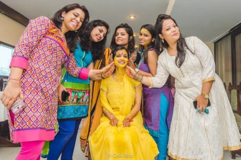 Fun friends of the bride pose by Cele-brat Wedding-photography | Weddings Photos & Ideas