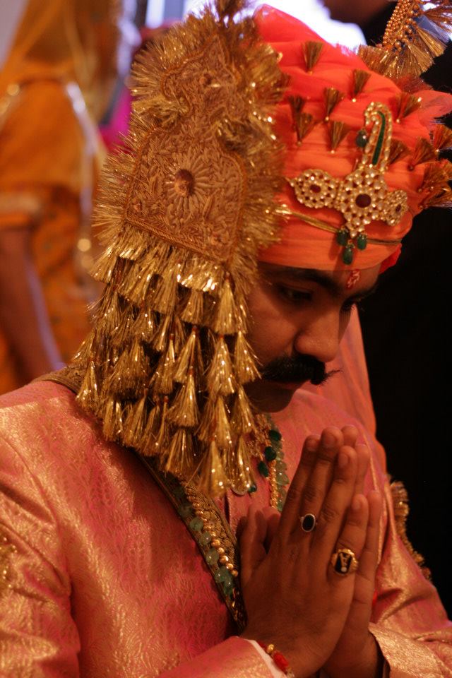 Sincere devotion by Storytellers & Artists Wedding-photography | Weddings Photos & Ideas