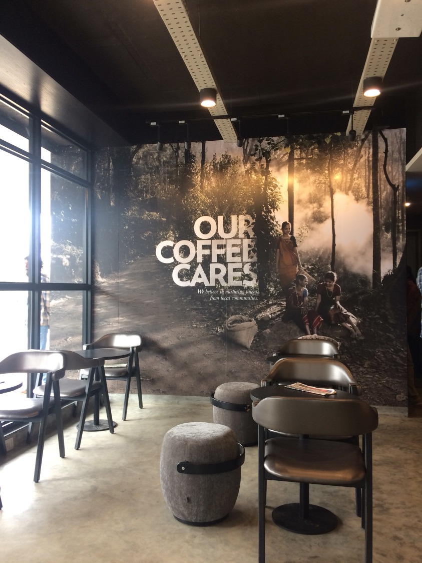 Modern closed cafe decor by ANTARANGNI INTERIOR P LTD | Interior Design Photos & Ideas