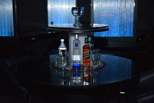 Eclectic bar decor by Amitus EPC Projects Pvt Ltd | Interior Design Photos & Ideas