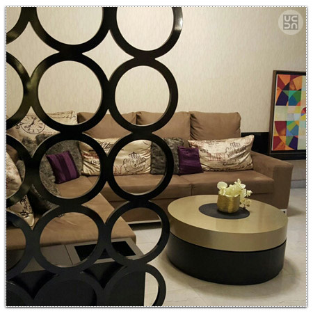Modern living room by Amber Spacez Living-room Modern | Interior Design Photos & Ideas