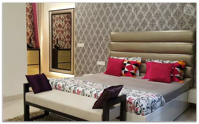 Modern master bedroom by Amber Spacez Bedroom Modern | Interior Design Photos & Ideas