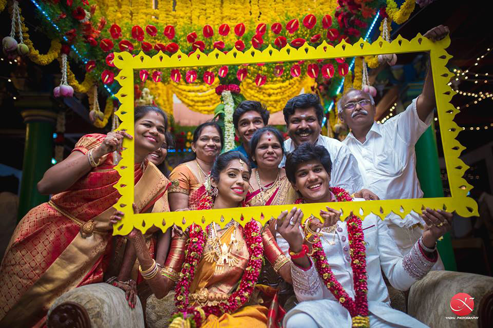 Family frame by Yadhu photography Wedding-photography | Weddings Photos & Ideas