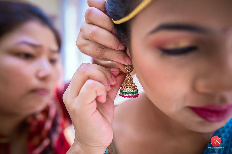 Getting ready! by Yadhu photography Wedding-photography | Weddings Photos & Ideas
